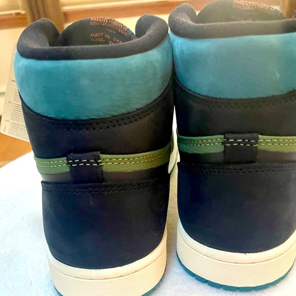Jordan 1 Retro High Element
Gore-Tex Black Olive ** NWT** US Men’s 9.5 main image 4